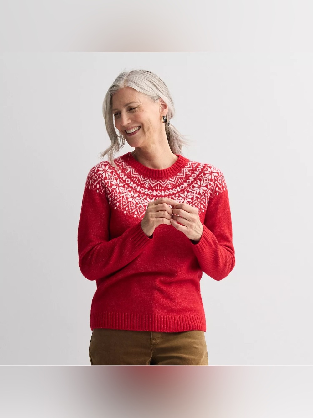 Women’s Medium Cozy Sweater Red Holiday Croft & Barrow